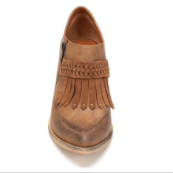Tan Distressed Fringe Pointy Toe Boho Booties - Picture 6 of 8
